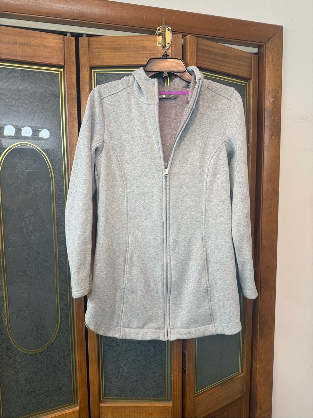 NORTHFACE LADIES Gray Hooded Zip-Front Jacket, LIKE NEW